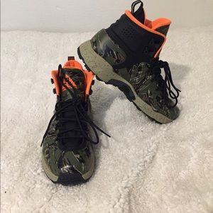 Nike ACG Zoom Foamposite Camo Boots